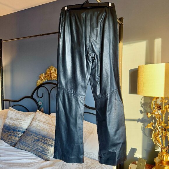 Danier Black Leather Moto Pants - Picture 4 of 11